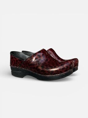 Dansko Professional Clog in Patent Leather Animal Print Size 37